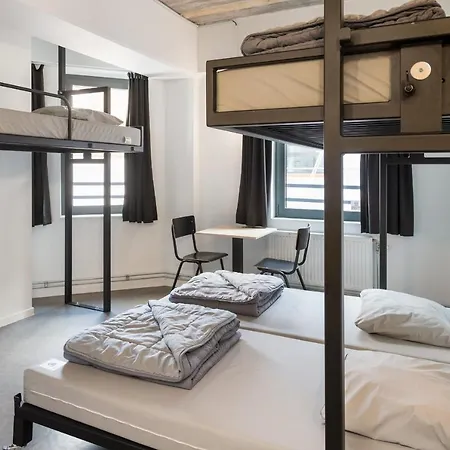 Hi Brussels South Airport Hostel Charleroi