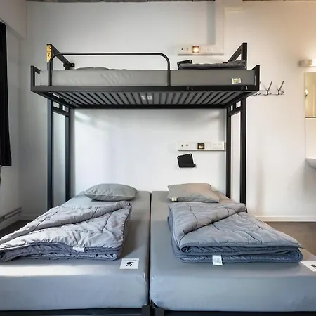 Hi Brussels South Airport *