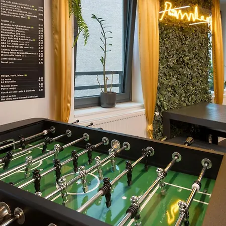 Hi Brussels South Airport Hostel