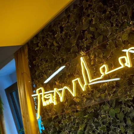 Hostel Hi Brussels South Airport