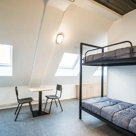 Hi Brussels South Airport * Charleroi