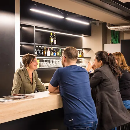 Hi Brussels South Airport Hostel