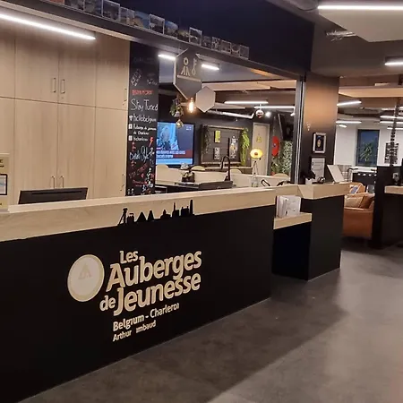 Hi Brussels South Airport بيت شباب *
