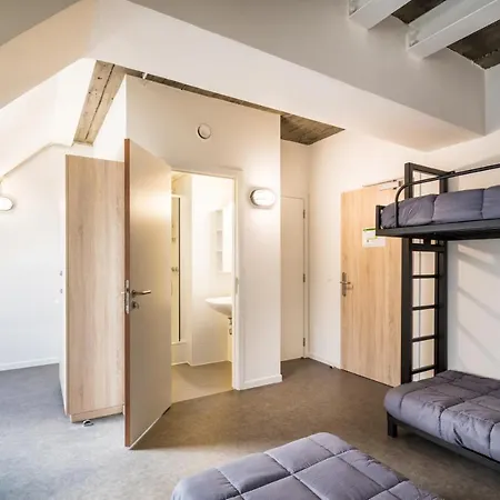 Hi Brussels South Airport Auberge de jeunesse *