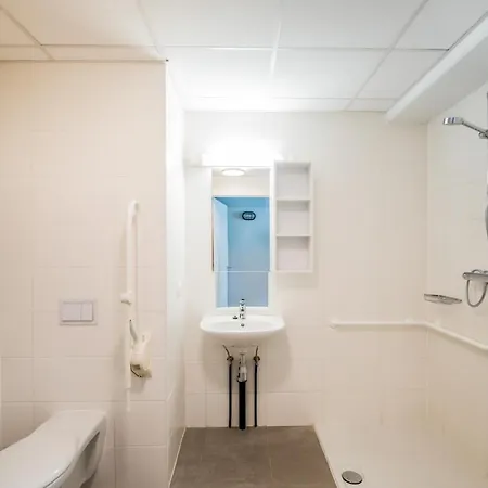 Auberge de jeunesse Hi Brussels South Airport *