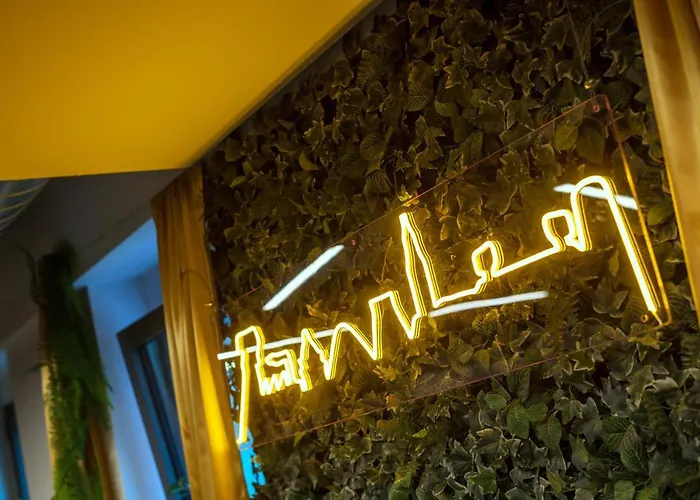 Hostel Hi Brussels South Airport