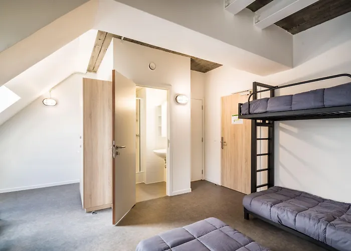 Hi Brussels South Airport