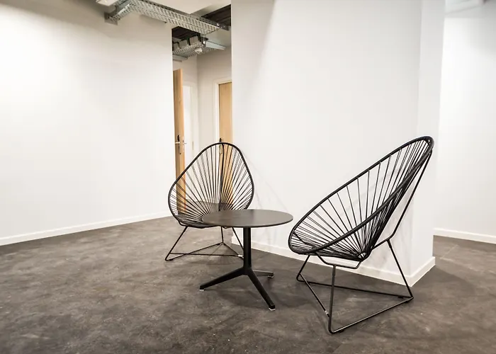 Hi Brussels South Airport *