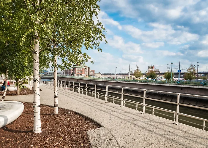 Hi Brussels South Airport Hostel Charleroi