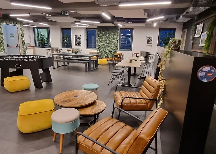 Hi Brussels South Airport Hostel Charleroi